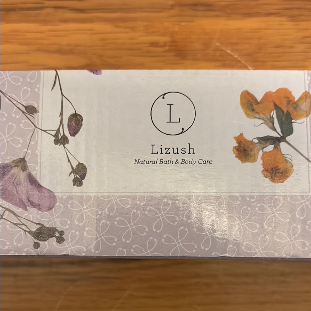 Lizush Natural Bath & Body Care Set